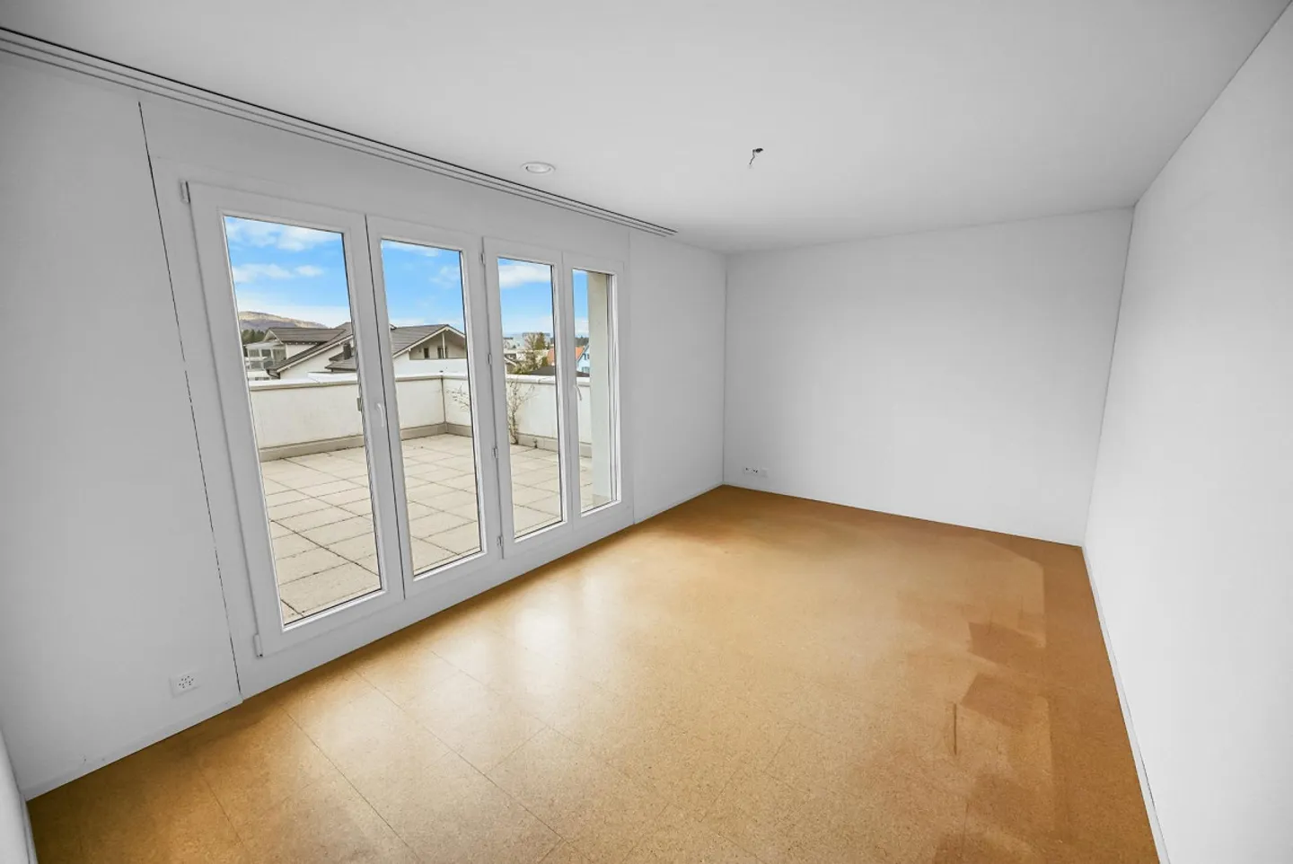 Attractive 4.5-room penthouse apartment in Würenlingen - Photo 7 of 13