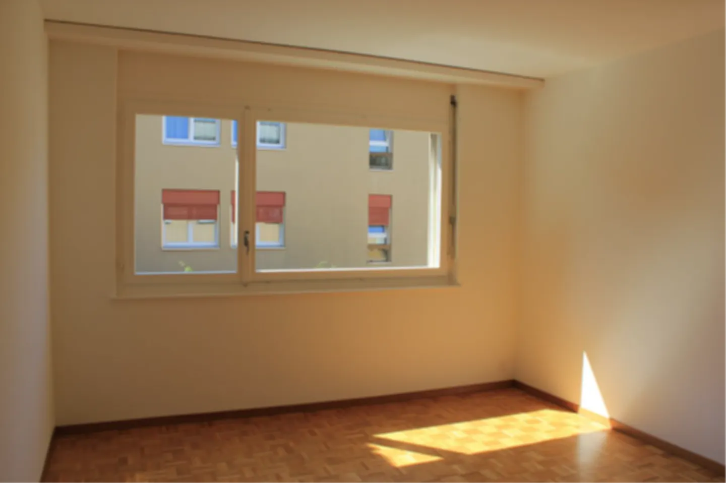 Charmante 2,5-Zimmer-Wohnung im 2. Stock - ca. 58m2 - Foto 4 von 7