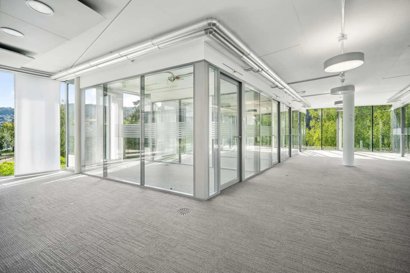 Flexible Büroflächen am Rheinufer - Foto 14 von 28