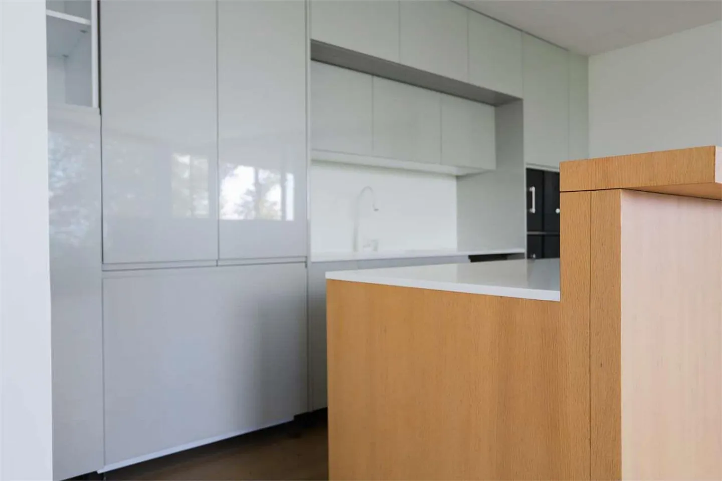 Appartement 5,5 pièces - Vue panoramique sur le lac Aldesago, Lugano - Photo 6 sur 13