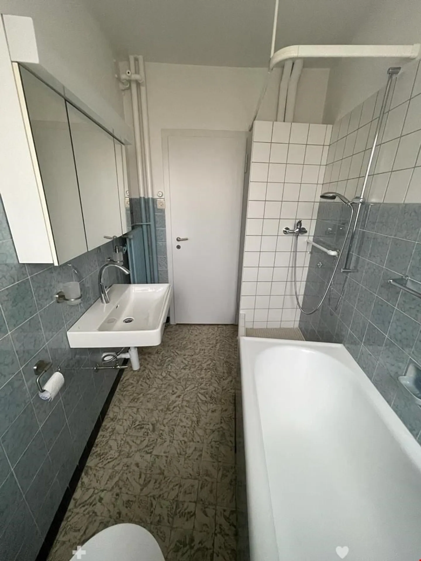 3.5-room apartment with large terrace and balcony - Photo 5 of 7