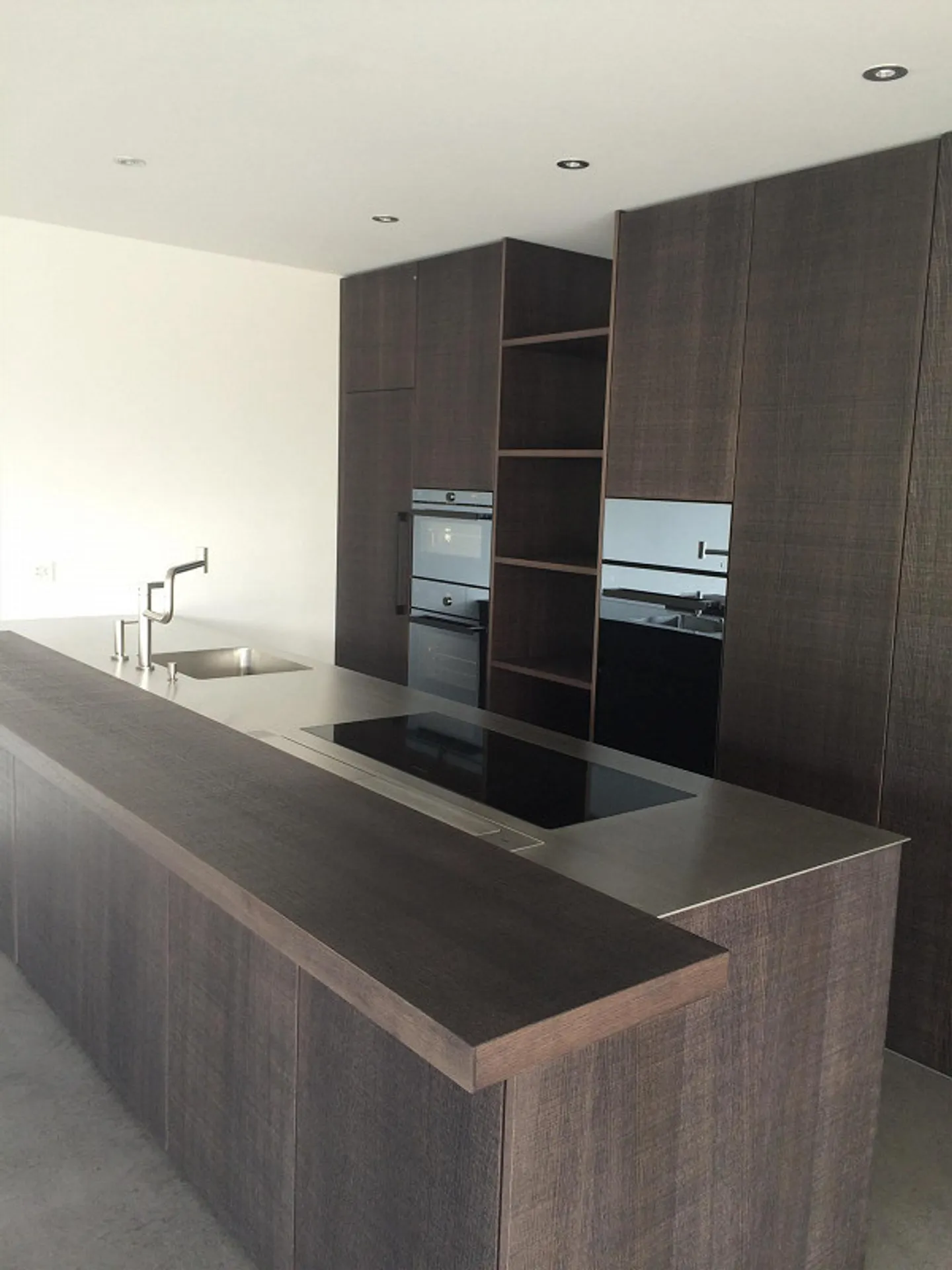 Moderno appartamento attico di 4,5 stanze con vista sulle montagne a Münsingen - Foto 7 di 15