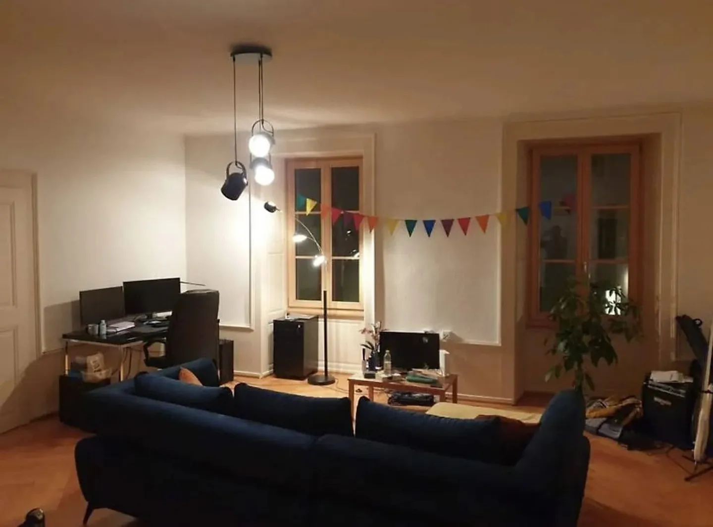 Apartment for rent - Photo 3 of 5