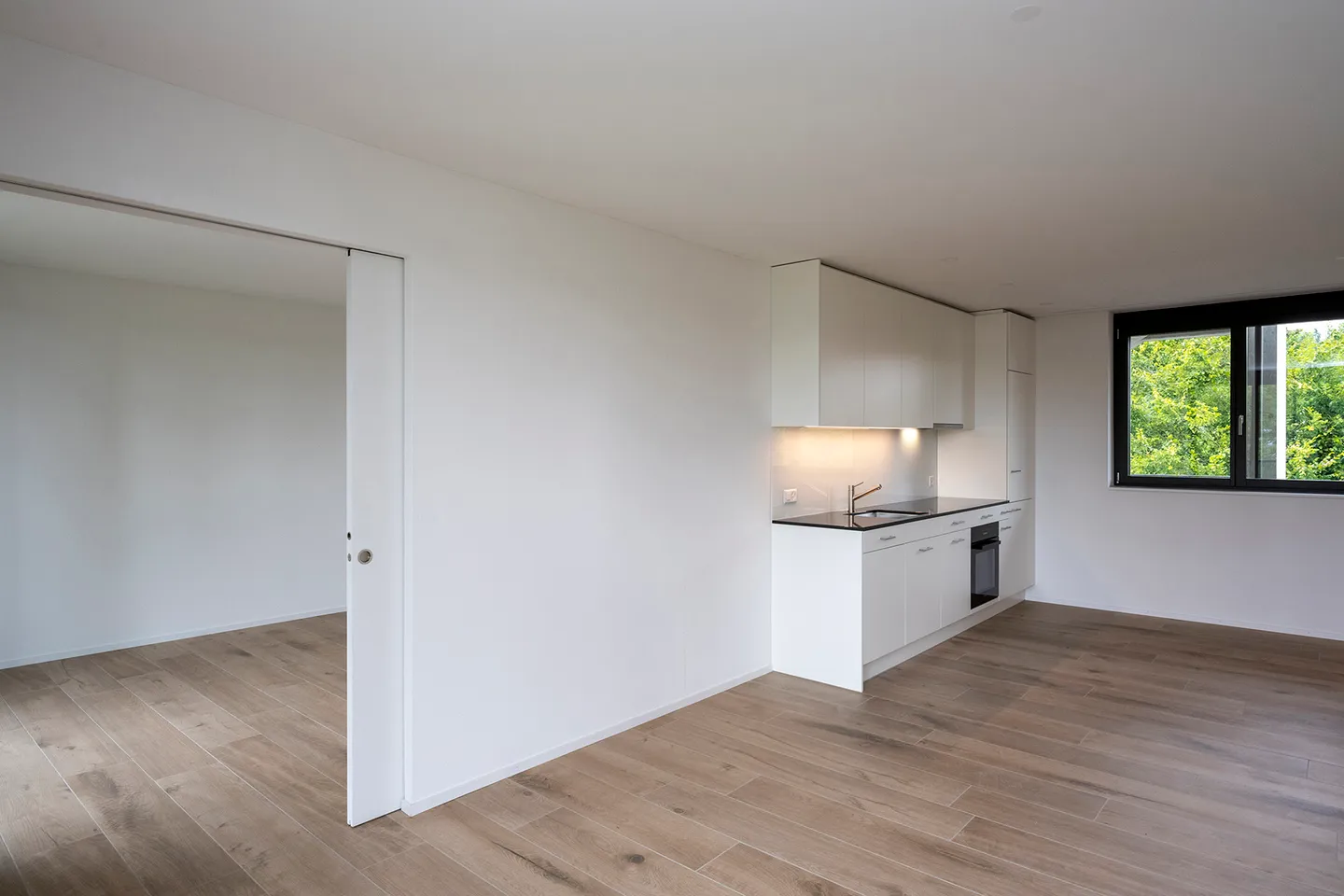 Charming 3½-Room Apartment - Photo 4 of 8