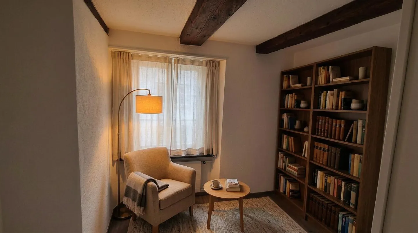 4-Room Apartment with Lake View - Photo 7 of 11