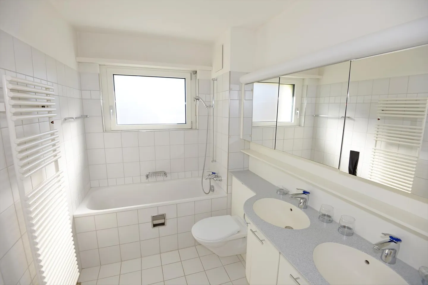 Apartment for rent - Photo 8 of 10