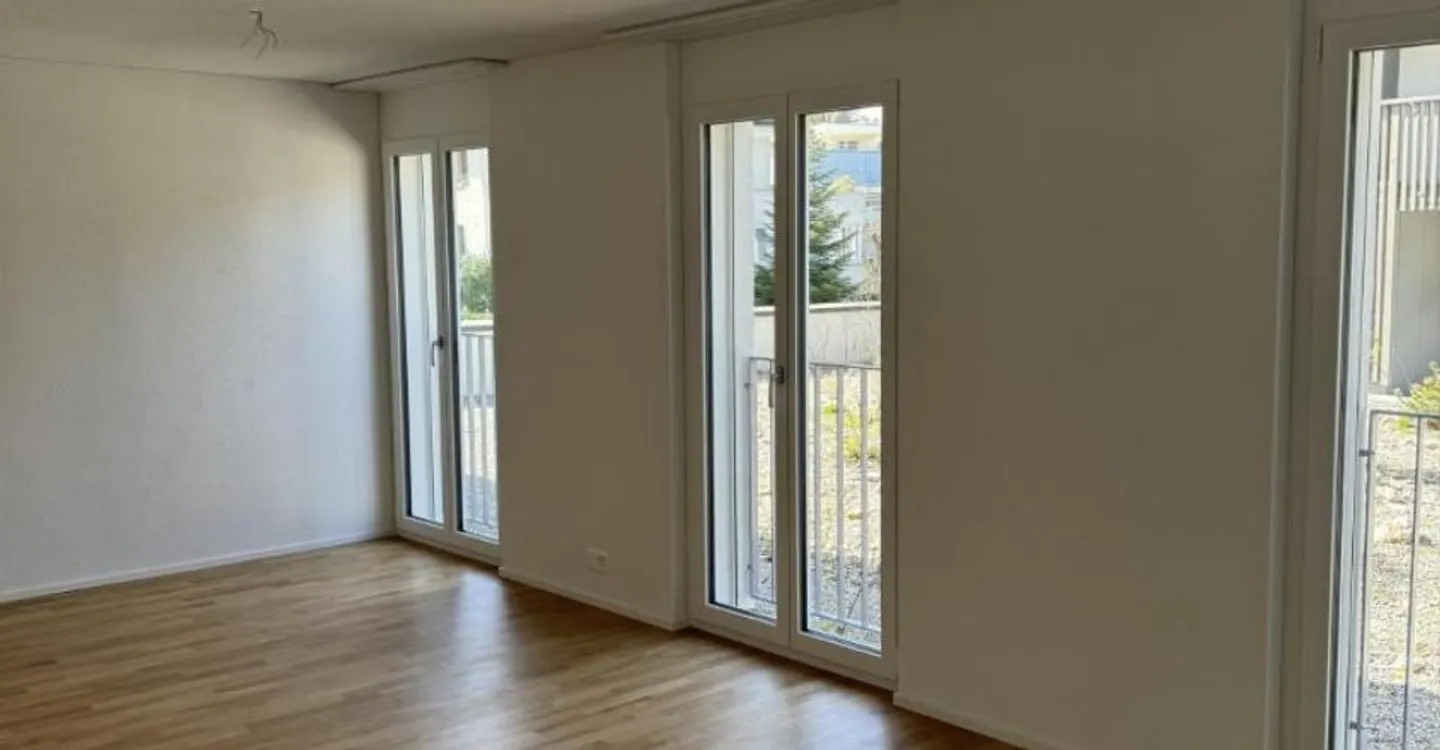Grosszügige und moderne 2.5 Zimmer Wohnung! - Photo 2 sur 5