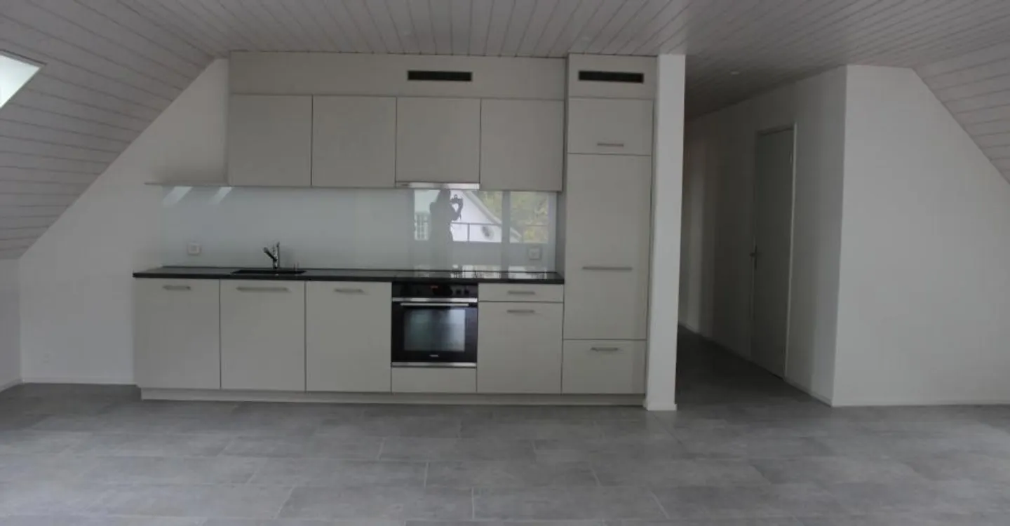 Grosszügige und moderne 2.5 Zimmer Wohnung! - Photo 3 sur 5