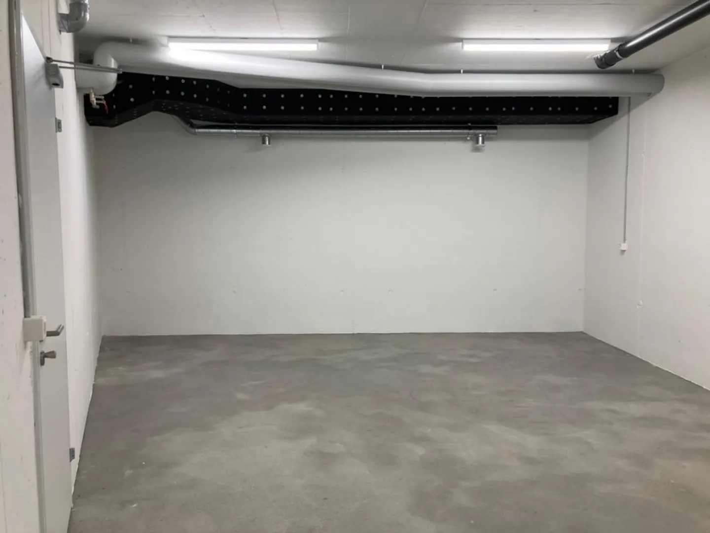 Grand espace de stockage à louer à Ruswil - Photo 4 sur 5