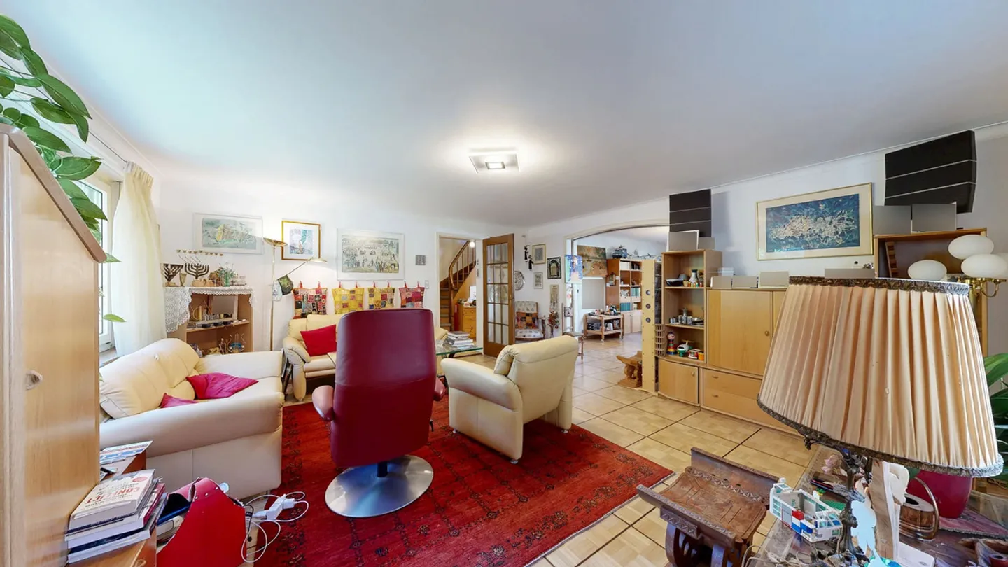 Bella casa a schiera di 7,5 stanze con garage doppio e posto auto esterno - Foto 6 di 23