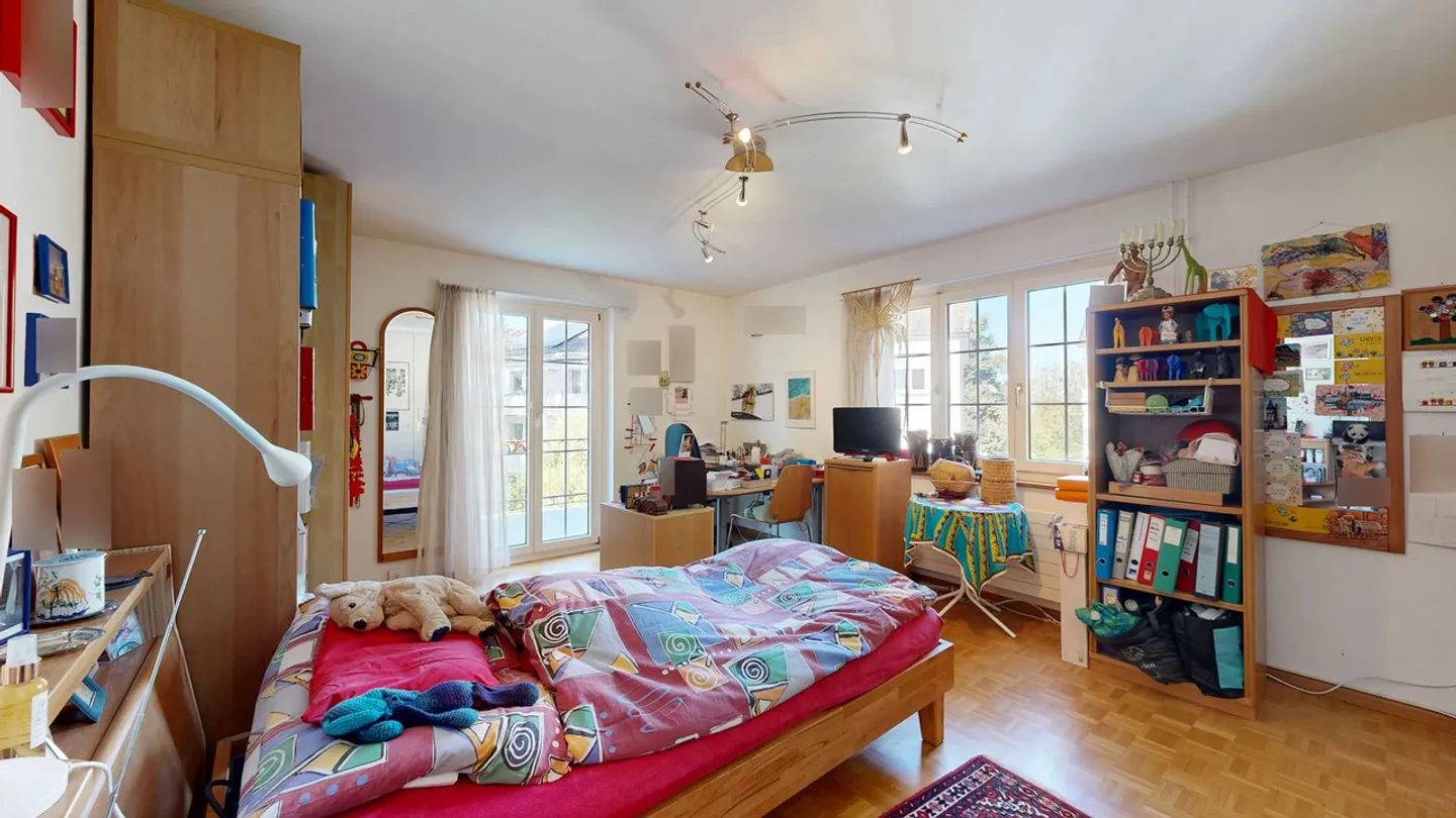 Bella casa a schiera di 7,5 stanze con garage doppio e posto auto esterno - Foto 8 di 23