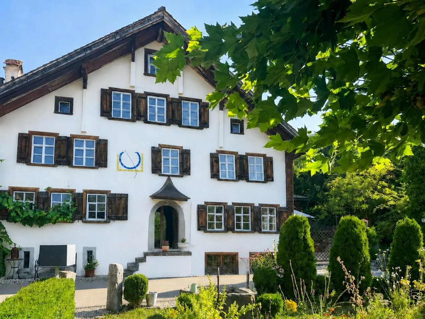 Historisches Haus in Ebnat-Kappel - Foto 1 von 12