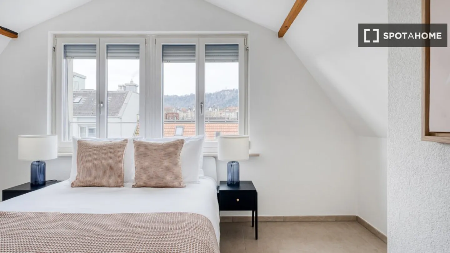 Appartamento in affitto - Foto 11 di 14