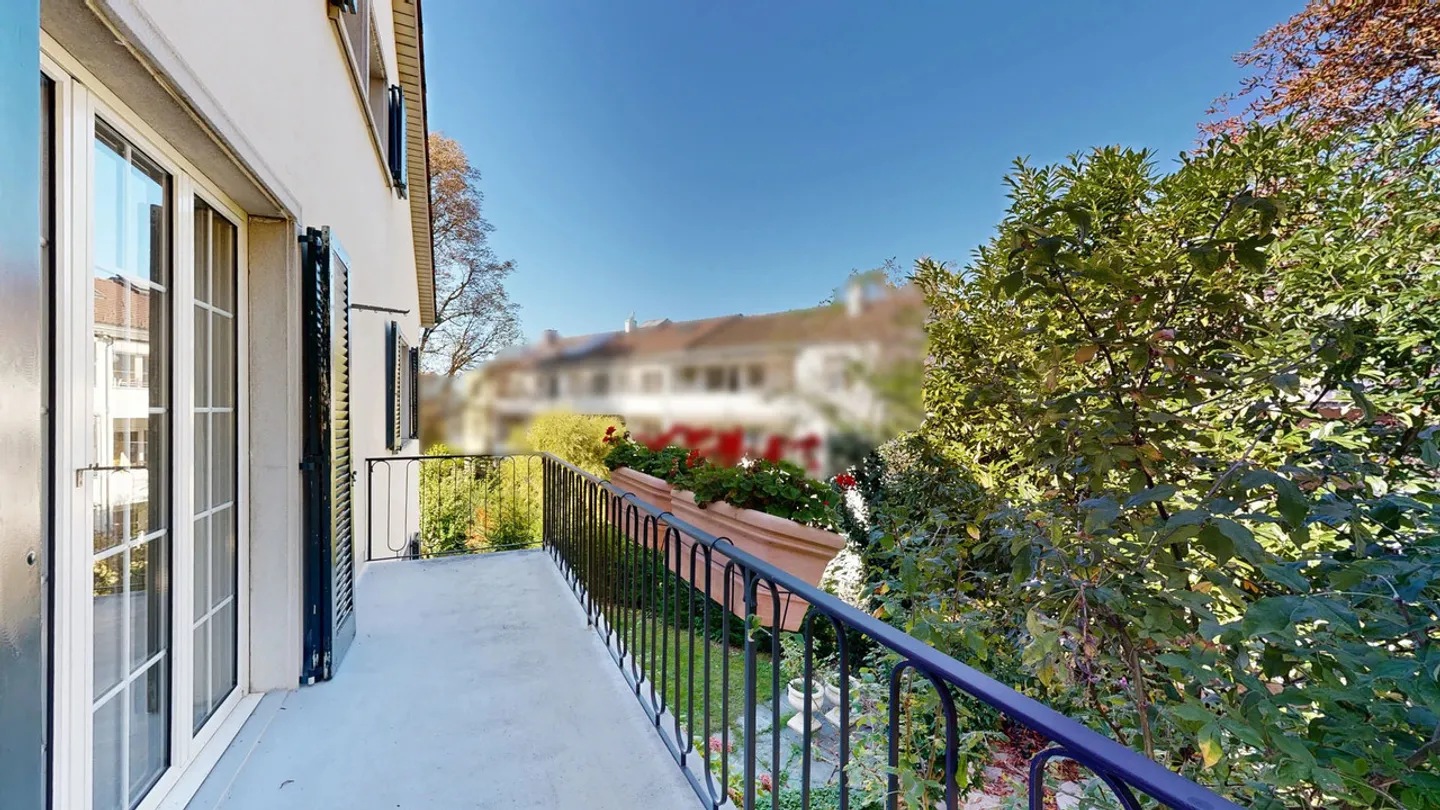 Bella casa a schiera di 7,5 stanze con garage doppio e posto auto esterno - Foto 11 di 23