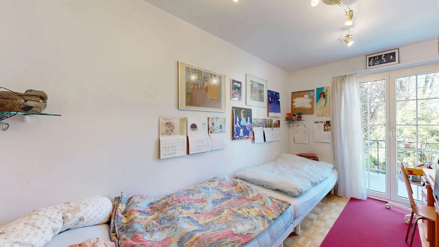 Bella casa a schiera di 7,5 stanze con garage doppio e posto auto esterno - Foto 12 di 23