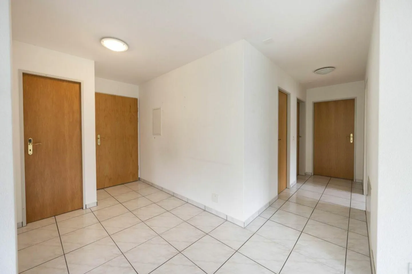 Helle 4-Zimmer-Wohnung - Foto 2 von 13