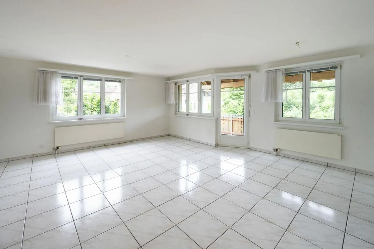 Helle 4-Zimmer-Wohnung - Foto 3 von 13
