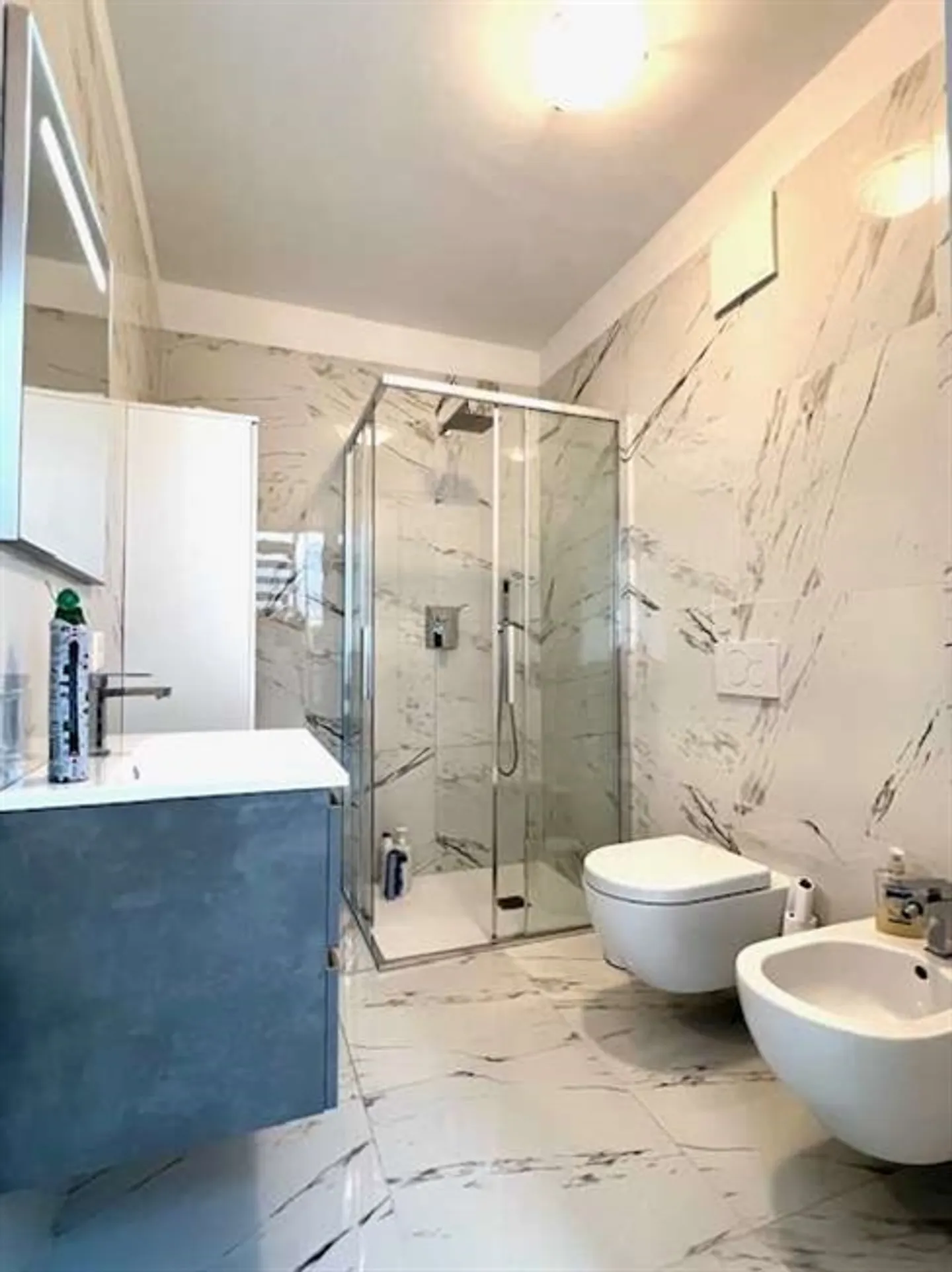 Nouvel appartement avec jardin sur le toit également meublé - Photo 16 sur 20