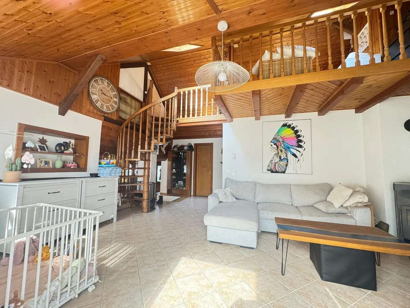 Detached house with neighboring house - Photo 3 of 30