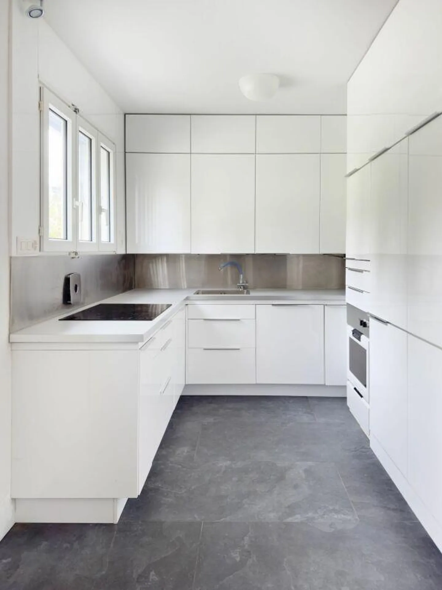 5.5-room terraced house with idyllic garden and sunny balcony - Photo 13 of 30