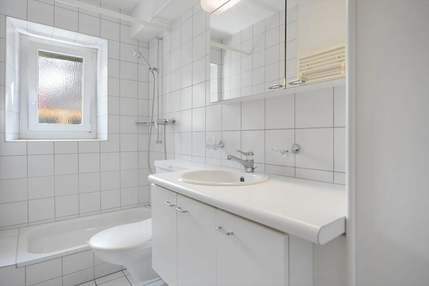 Apartment for rent - Photo 3 of 7