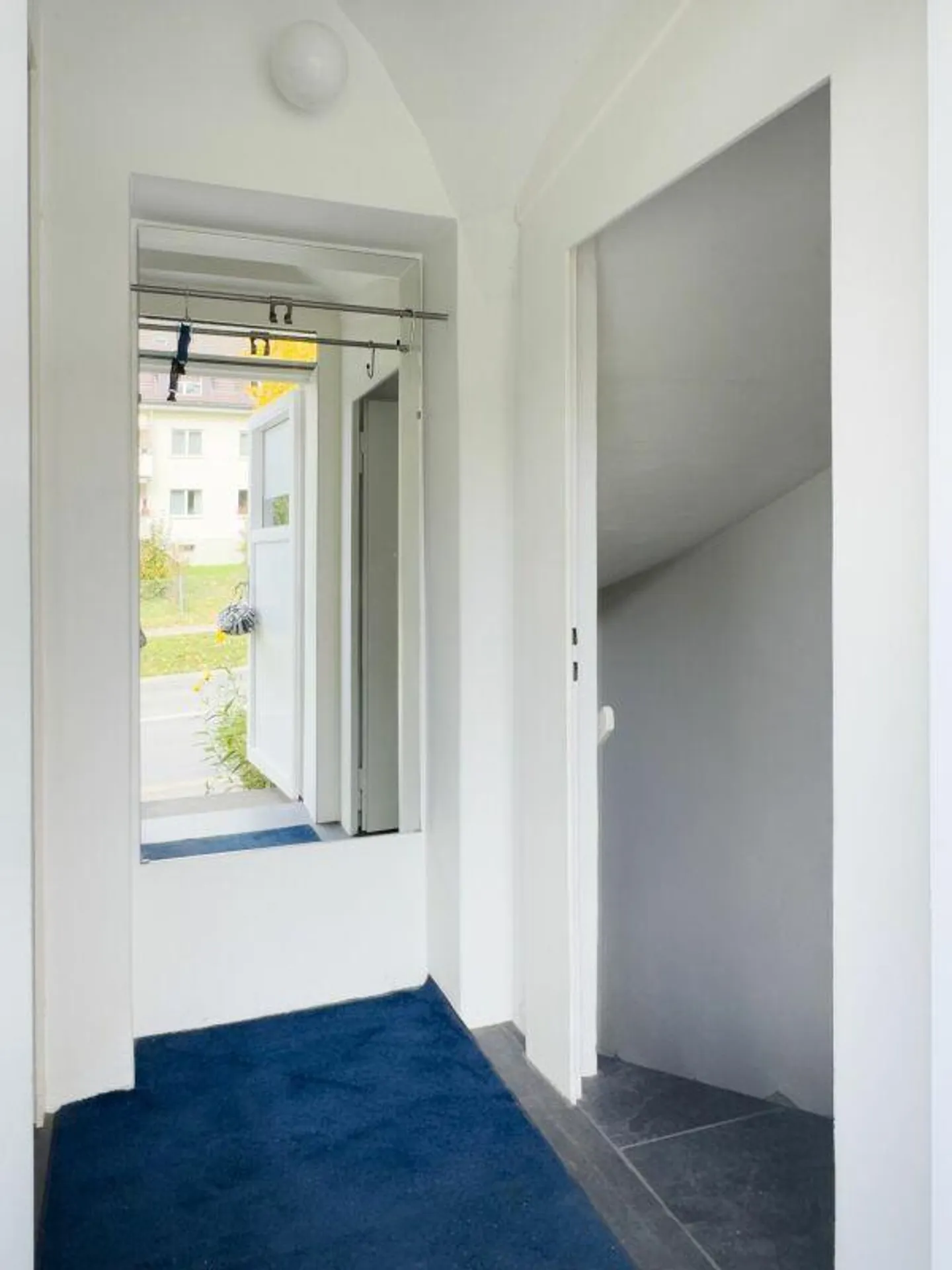 5.5-room terraced house with idyllic garden and sunny balcony - Photo 26 of 30