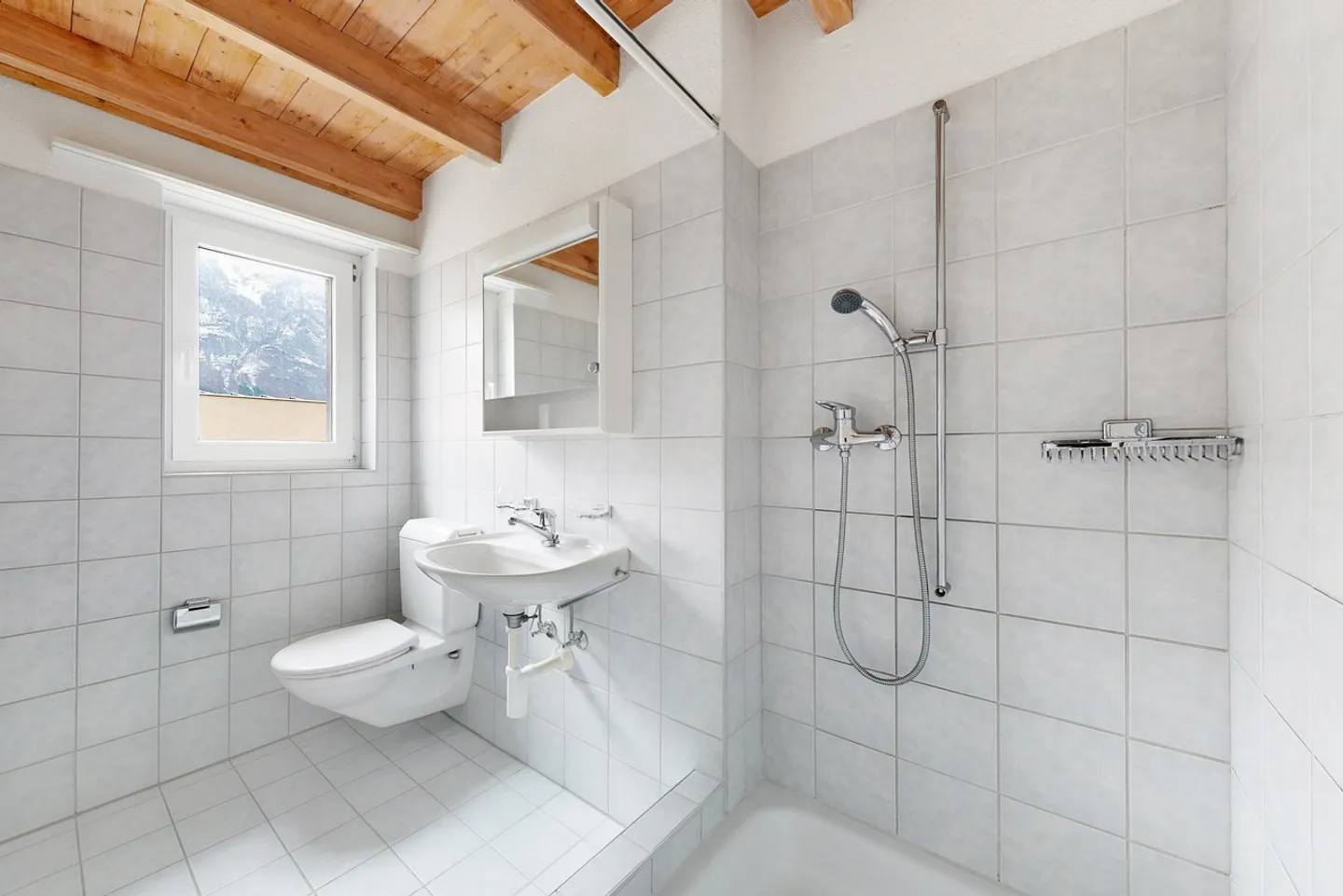 Gemütliche Dachwohnung am Walensee - Foto 3 von 8