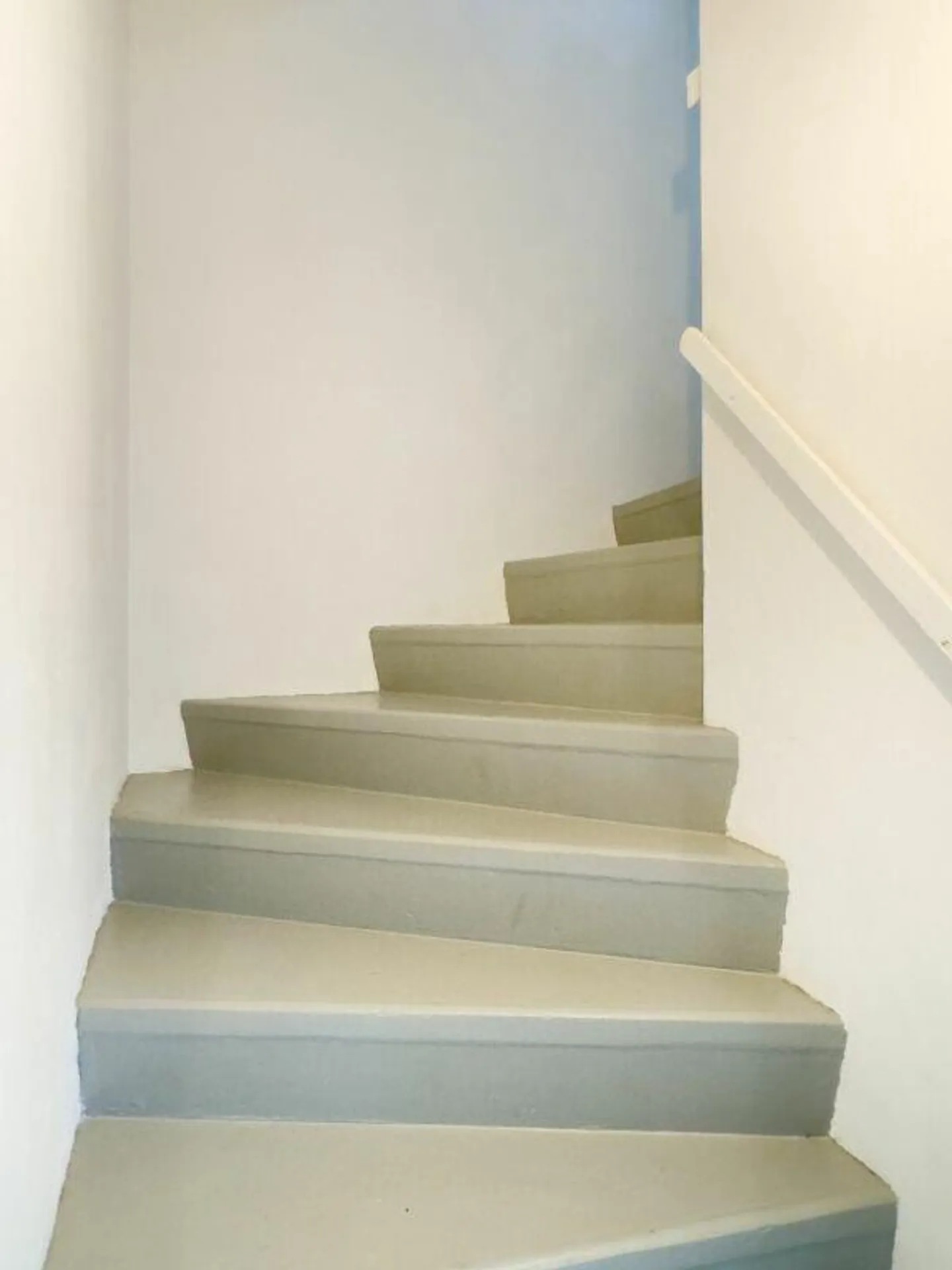 5.5-room terraced house with idyllic garden and sunny balcony - Photo 27 of 30