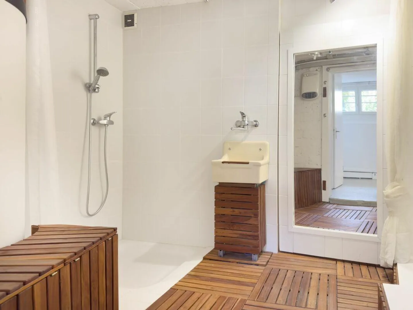 5.5-room terraced house with idyllic garden and sunny balcony - Photo 30 of 30