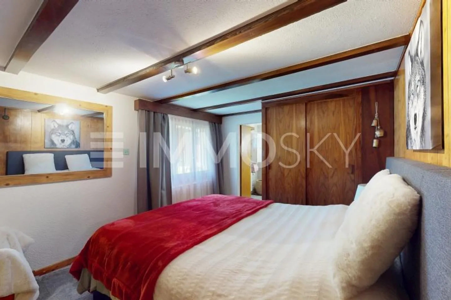 Chalet for sale - Photo 9 of 11