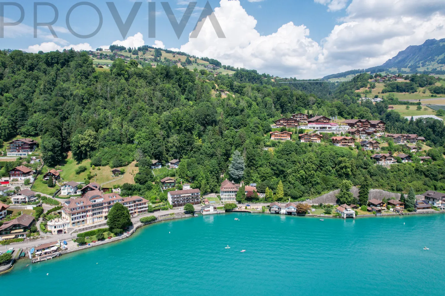 Classically elegant with lake view Historical estate in Gunten - Photo 2 of 16