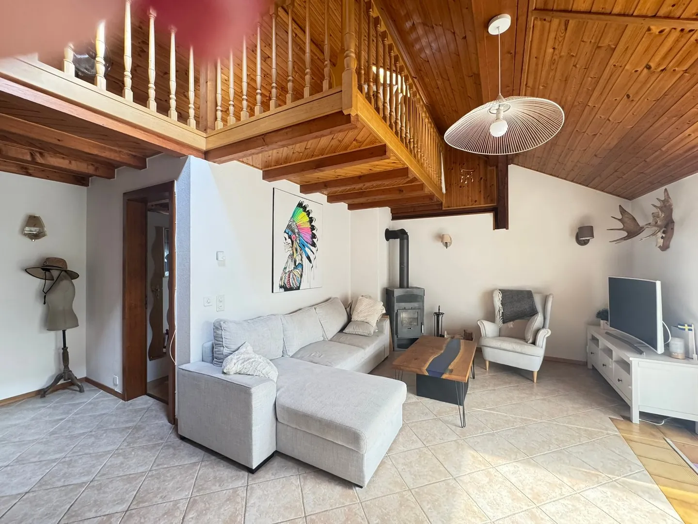 Detached house with neighboring house - Photo 7 of 30