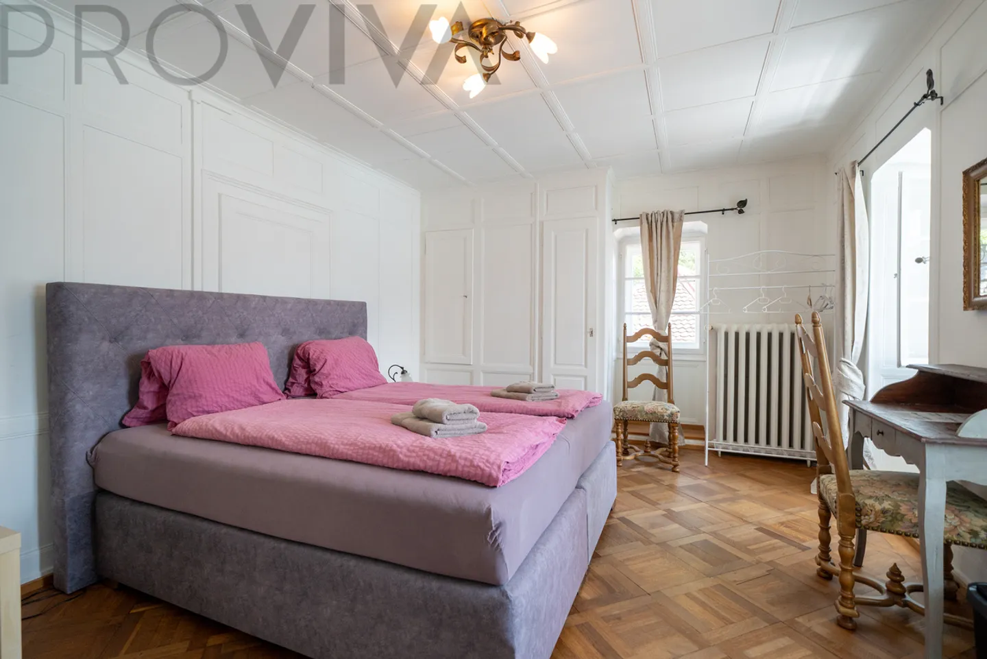 Classically elegant with lake view Historical estate in Gunten - Photo 14 of 16