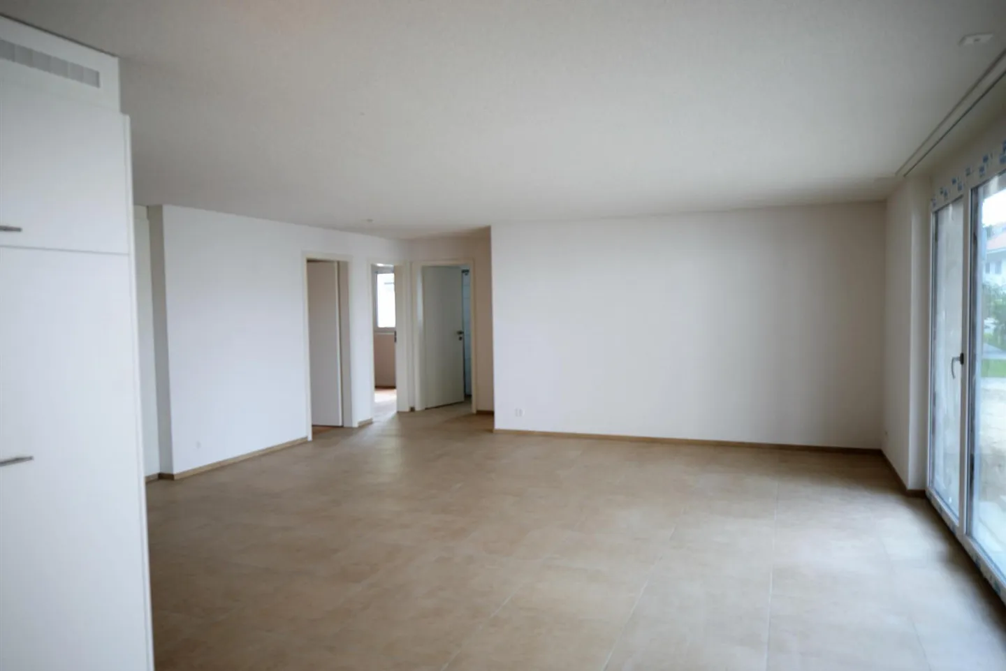 Attraktive Wohnung in Heimberg - Foto 1 von 10