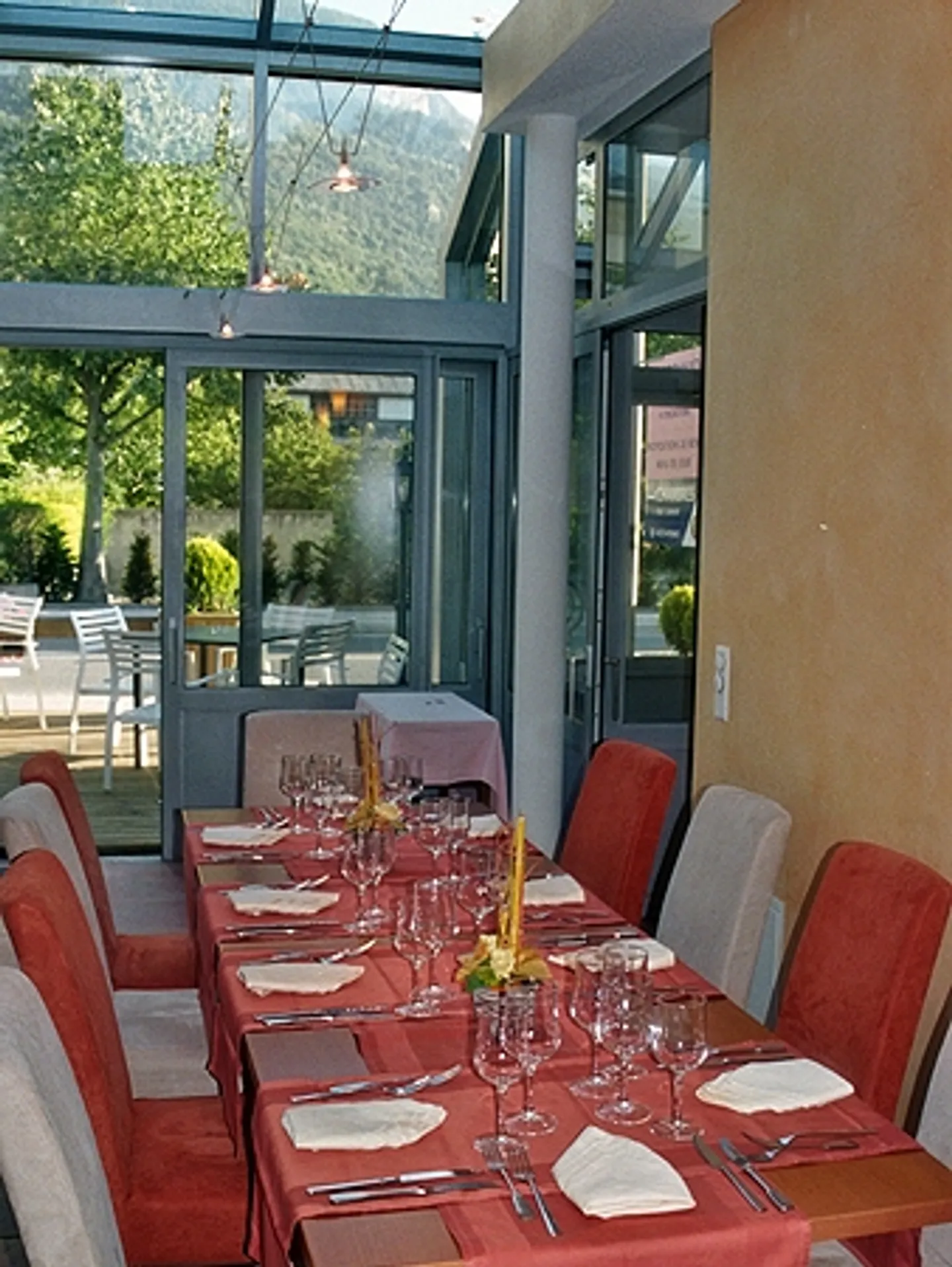 Hotel-Ristorante Tre Stelle a Siders, diventa il tuo capo - Foto 2 di 10