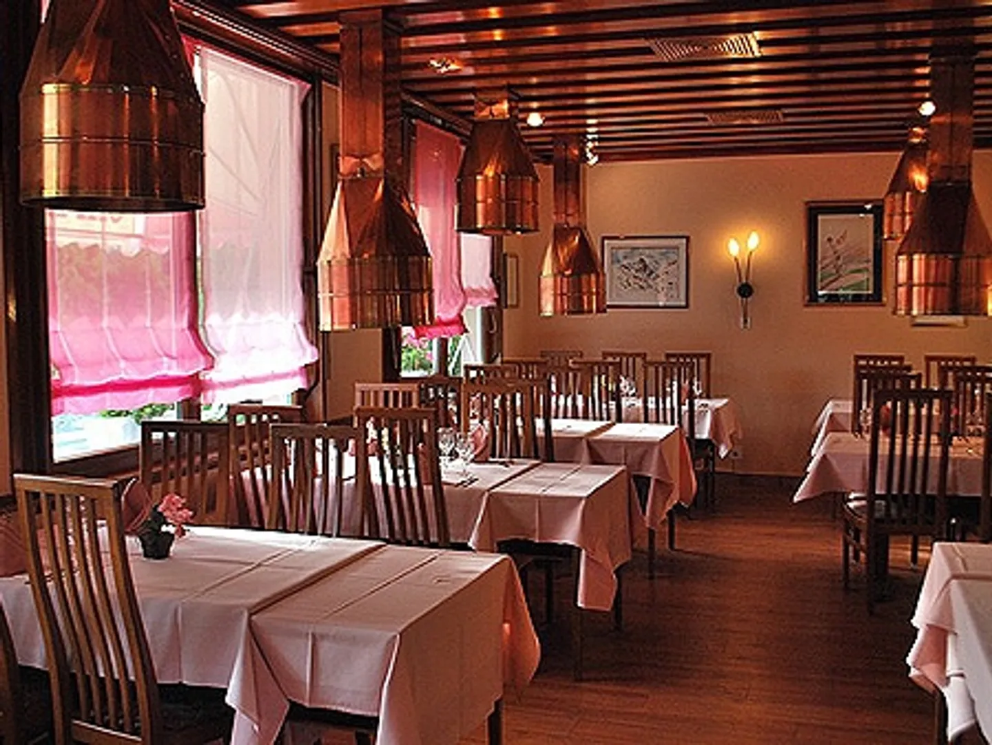 Hotel-Ristorante Tre Stelle a Siders, diventa il tuo capo - Foto 3 di 10