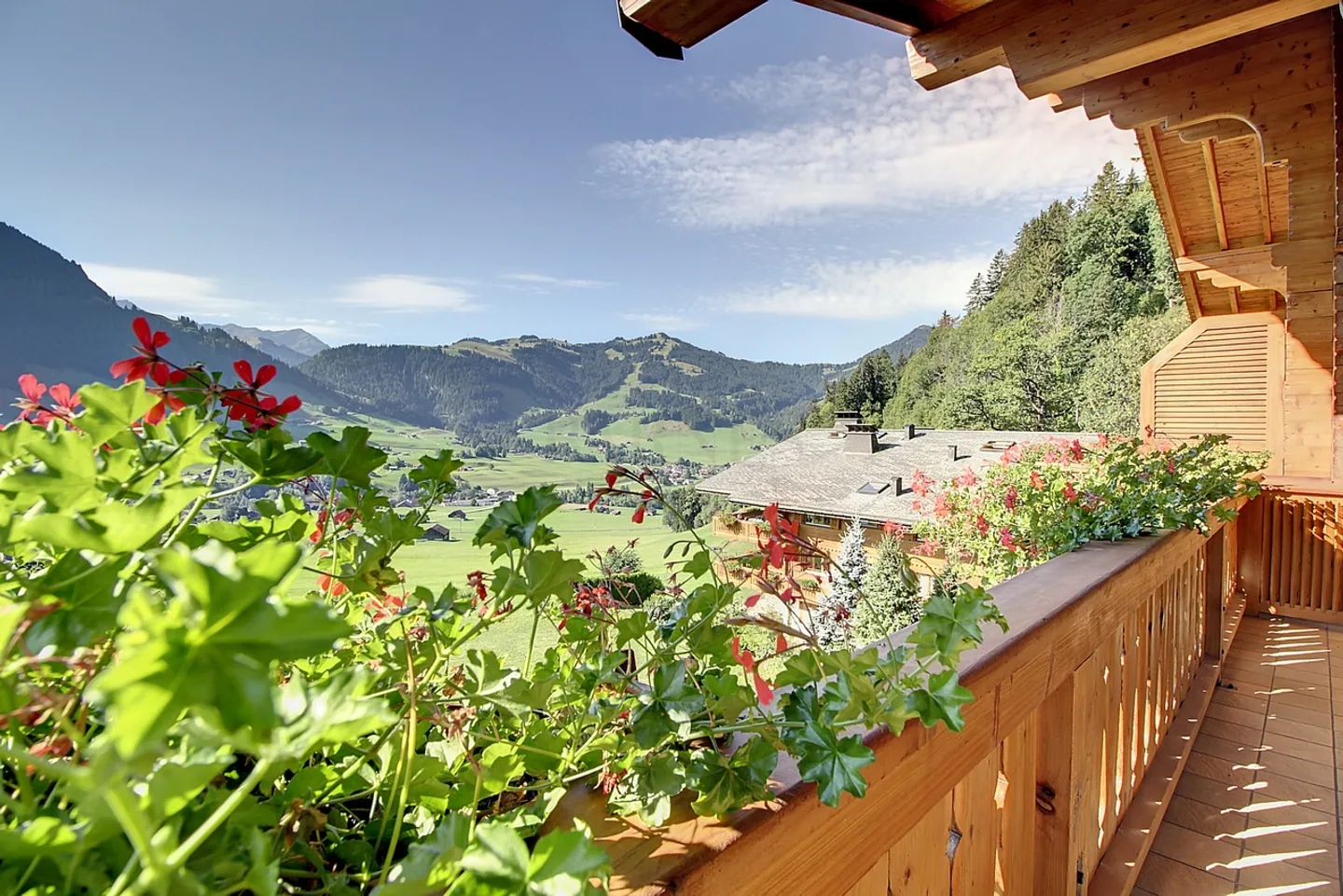 Wunderschöne Duplex-Wohnung auf den Höhen des Dorfes - Foto 2 von 12