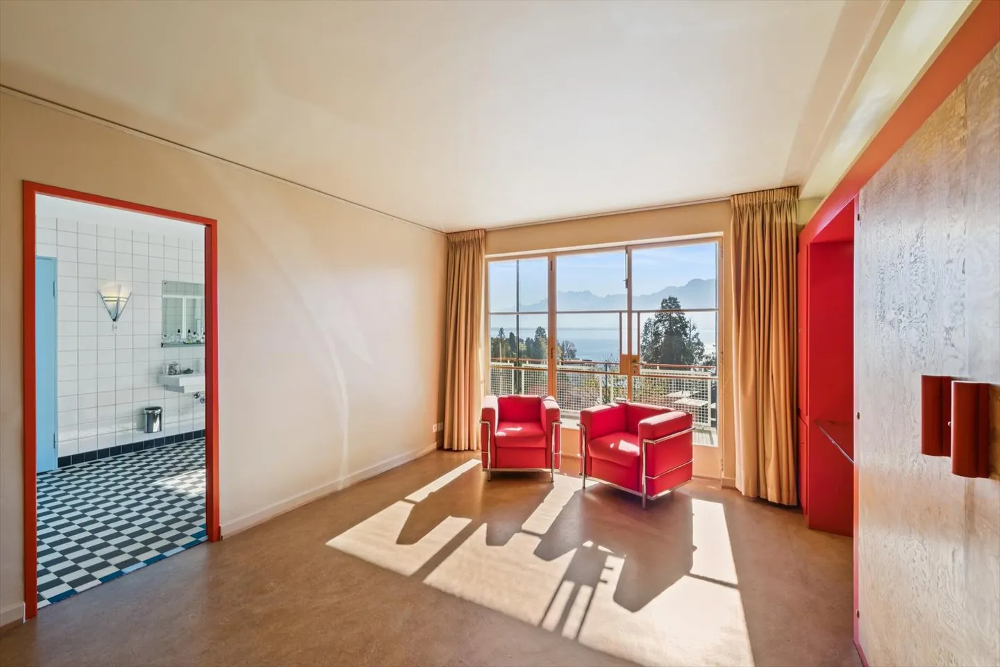 Villa Kenwin - A Bauhaus Icon on the Shores of Lake Geneva - Photo 12 of 13