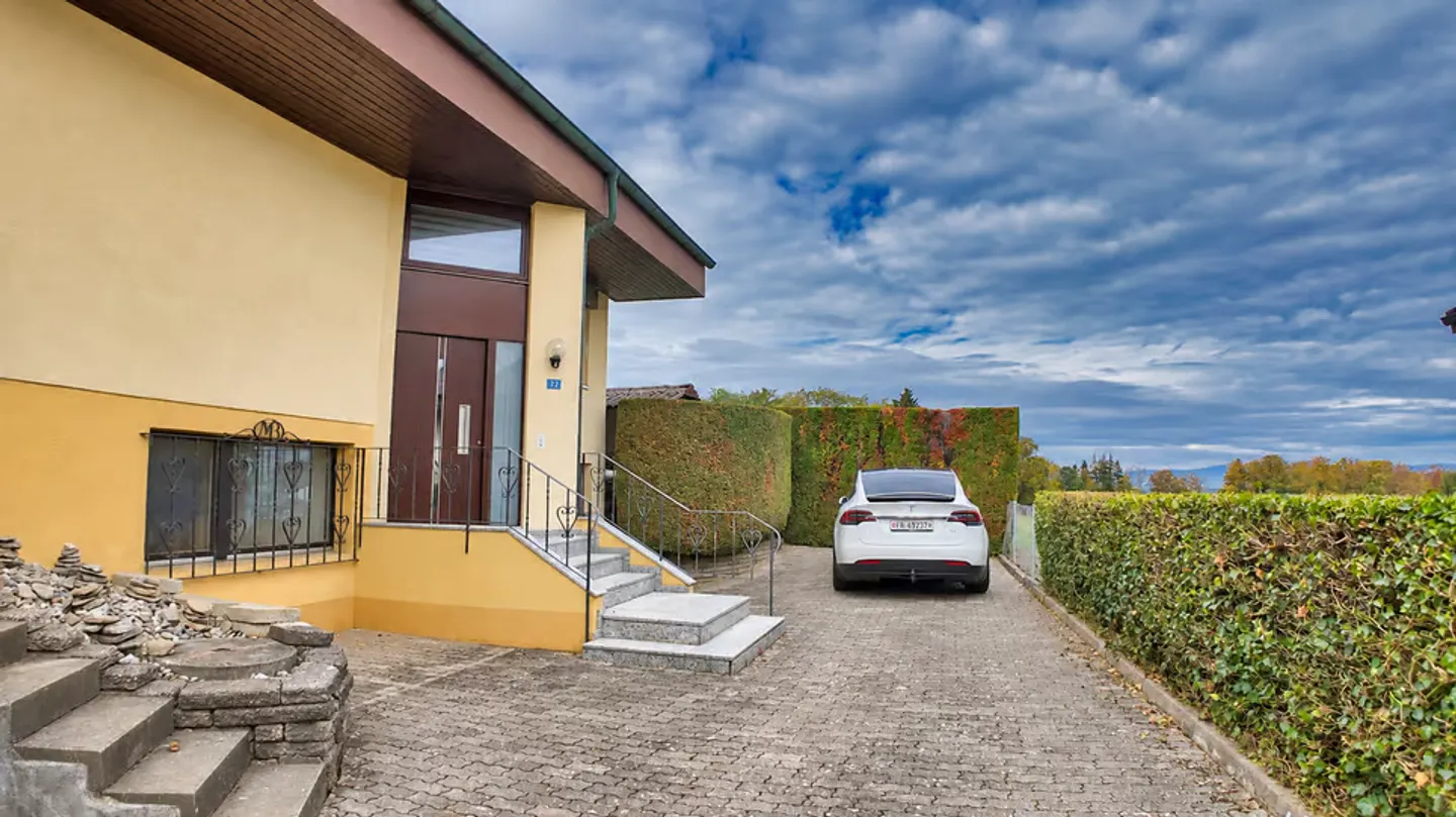 Villa indipendente di 5.5 locali con terreno di 1'282 m2 a Onnens / FR - Foto 6 di 13