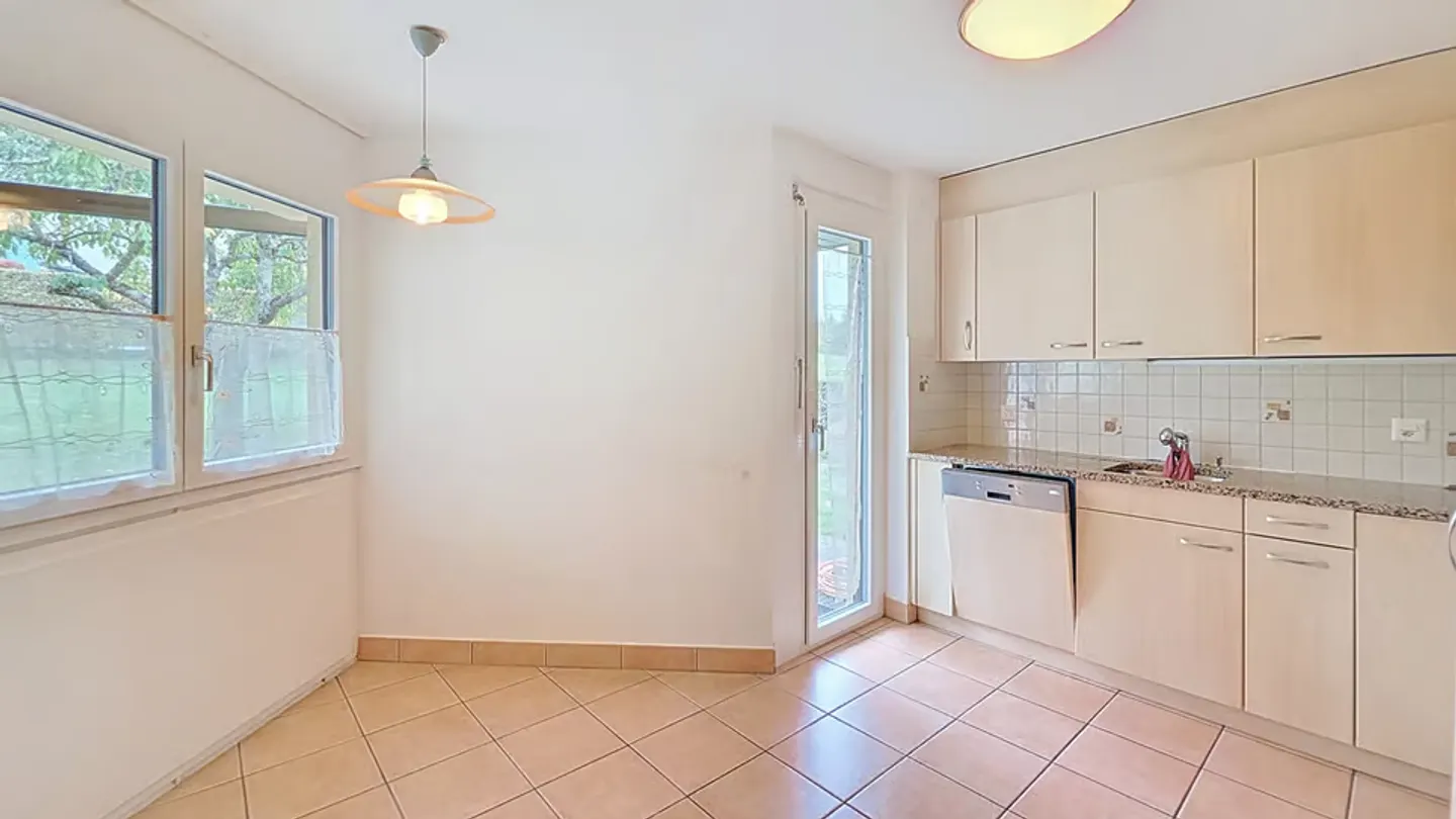 Villa indipendente di 5.5 locali con terreno di 1'282 m2 a Onnens / FR - Foto 12 di 13