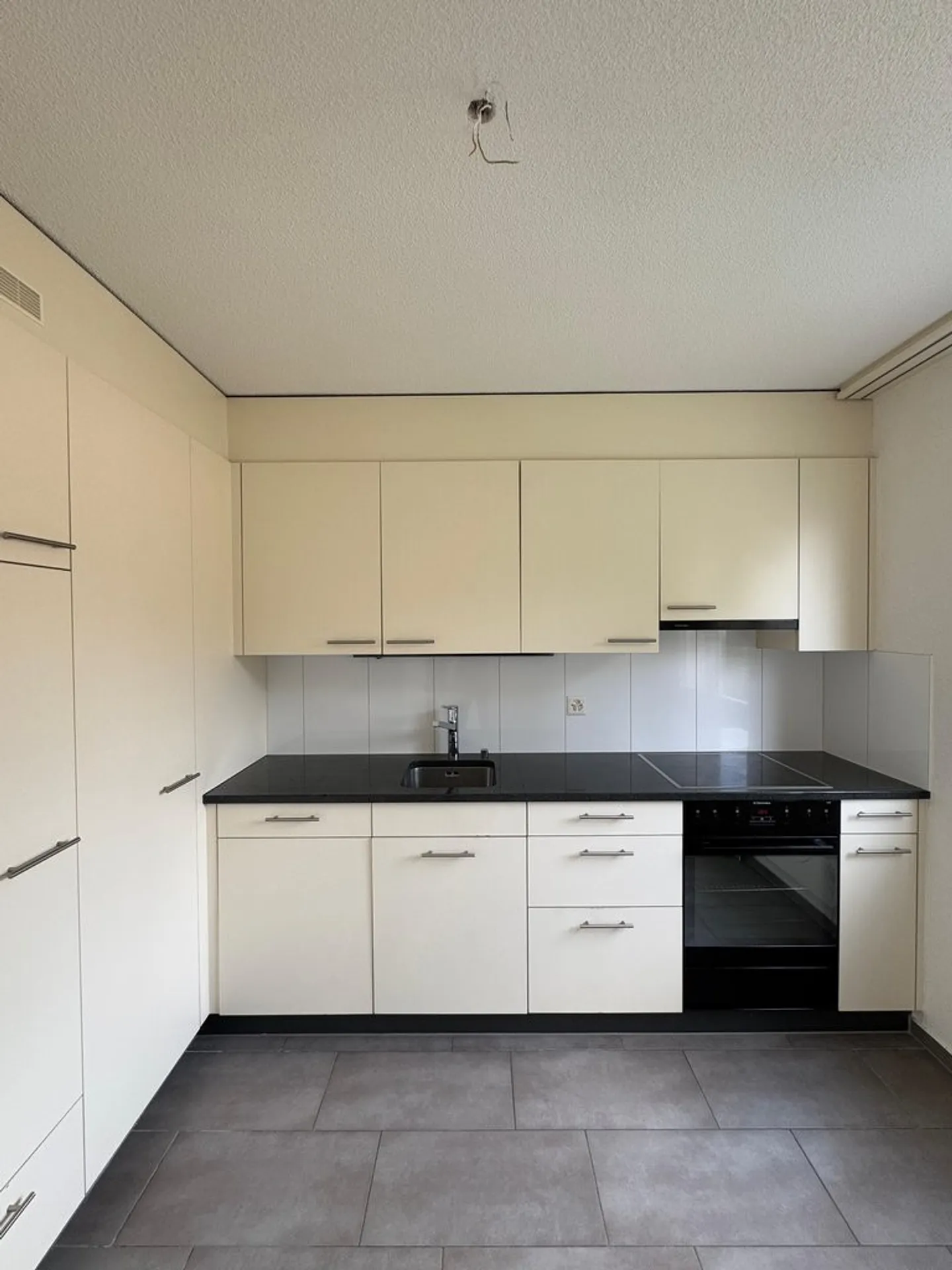 Appartement de 4,5 pièces à louer à partir du 01.02.2026 à Orpund ! - Photo 1 sur 7