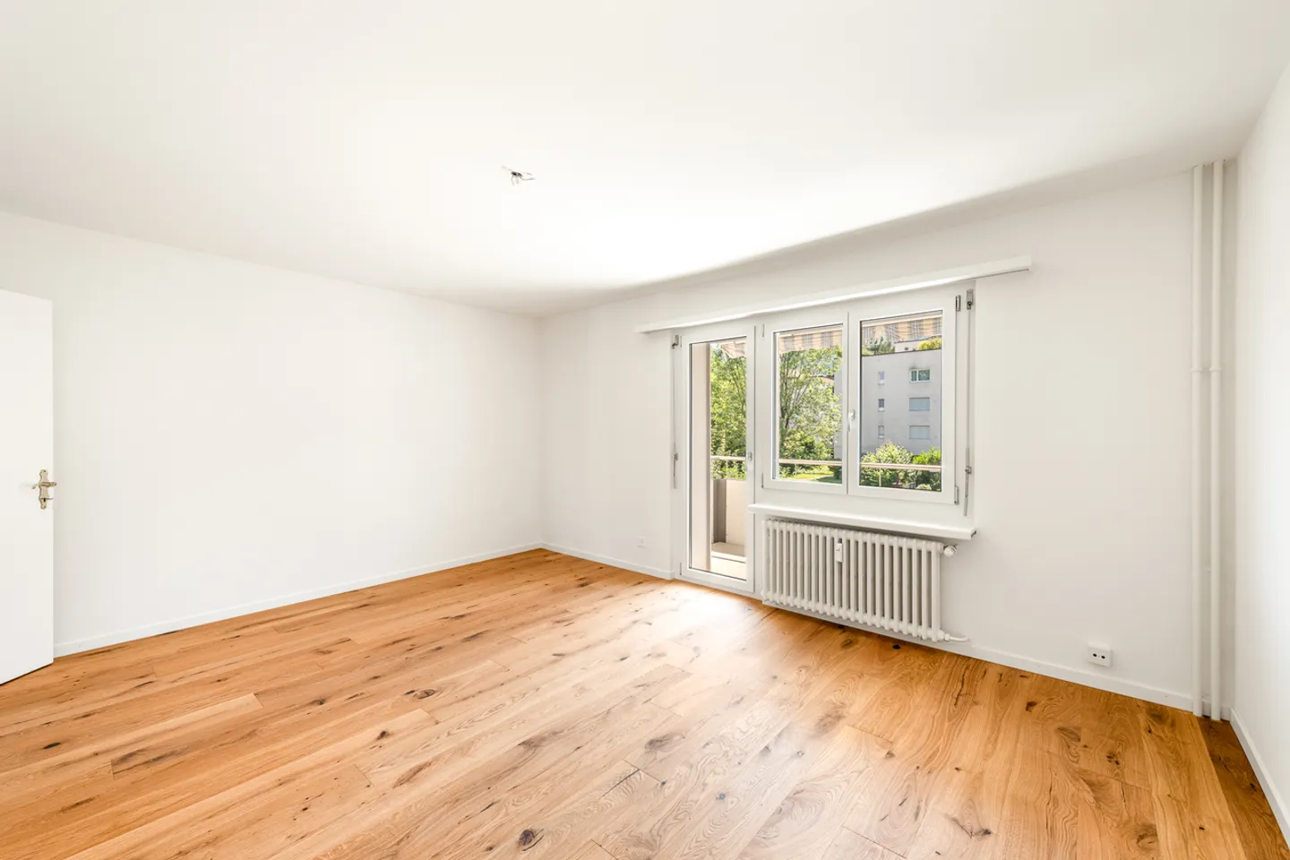 Charmante Wohnung in Adliswil - Foto 3 von 12