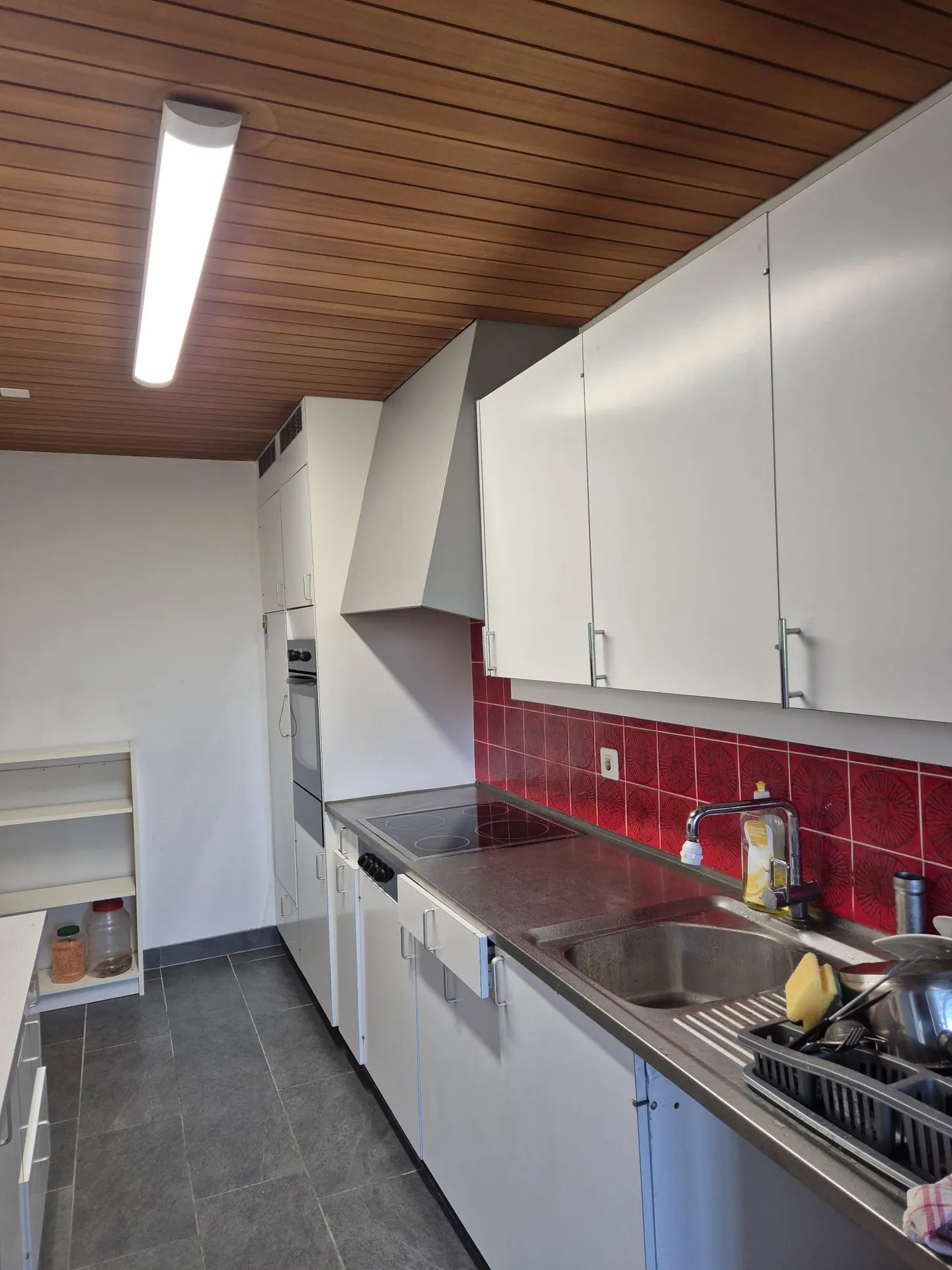 Camera condivisa luminosa in affitto in una posizione molto buona a Bümpliz - Foto 3 di 6