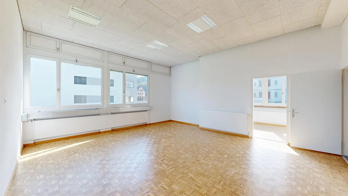 grosszügige und flexible Gewerbeflächen in Rheineck - Foto 8 von 13