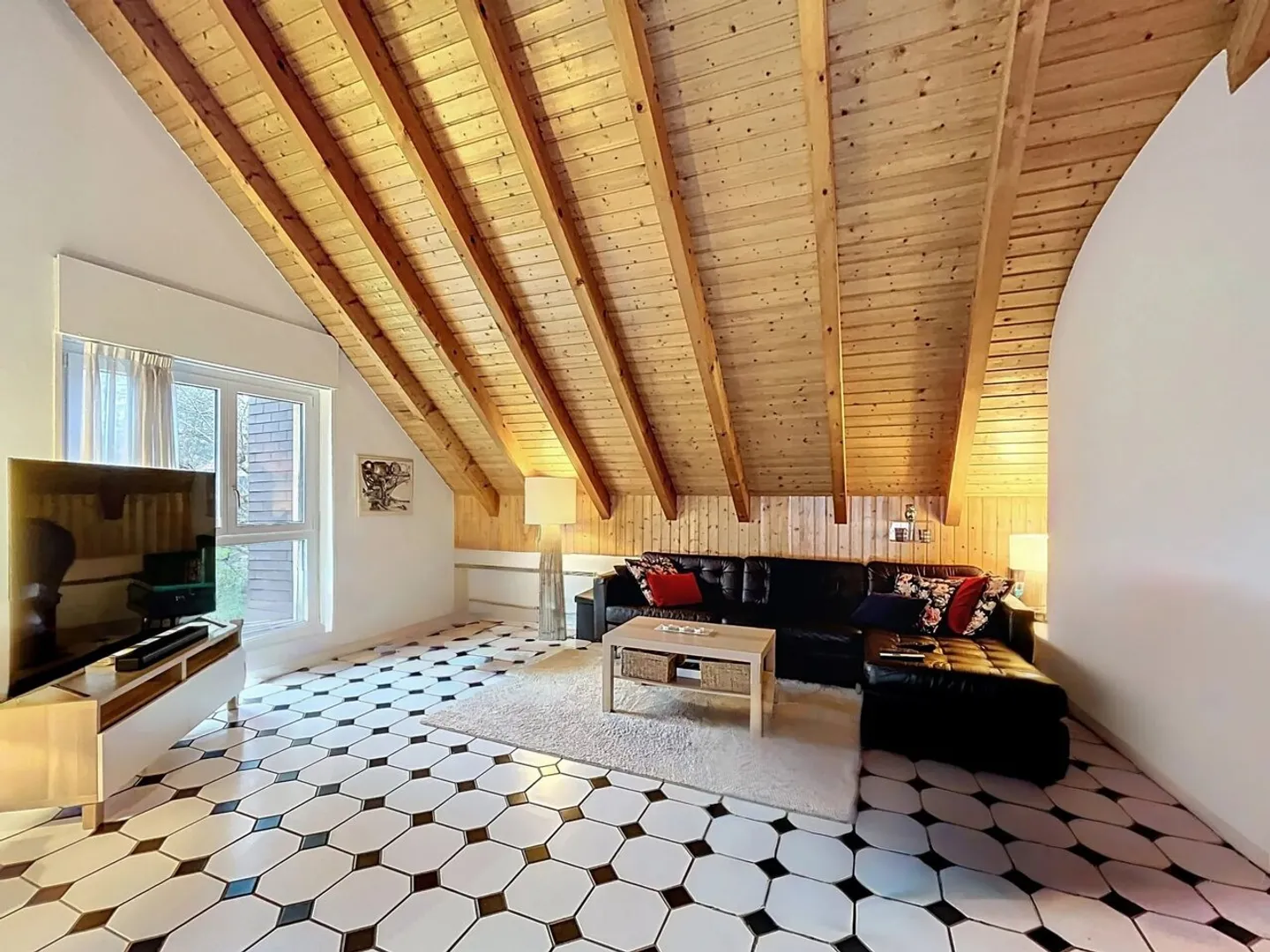 Incantevole appartamento di 4,5 locali con vista libera - Foto 3 di 13