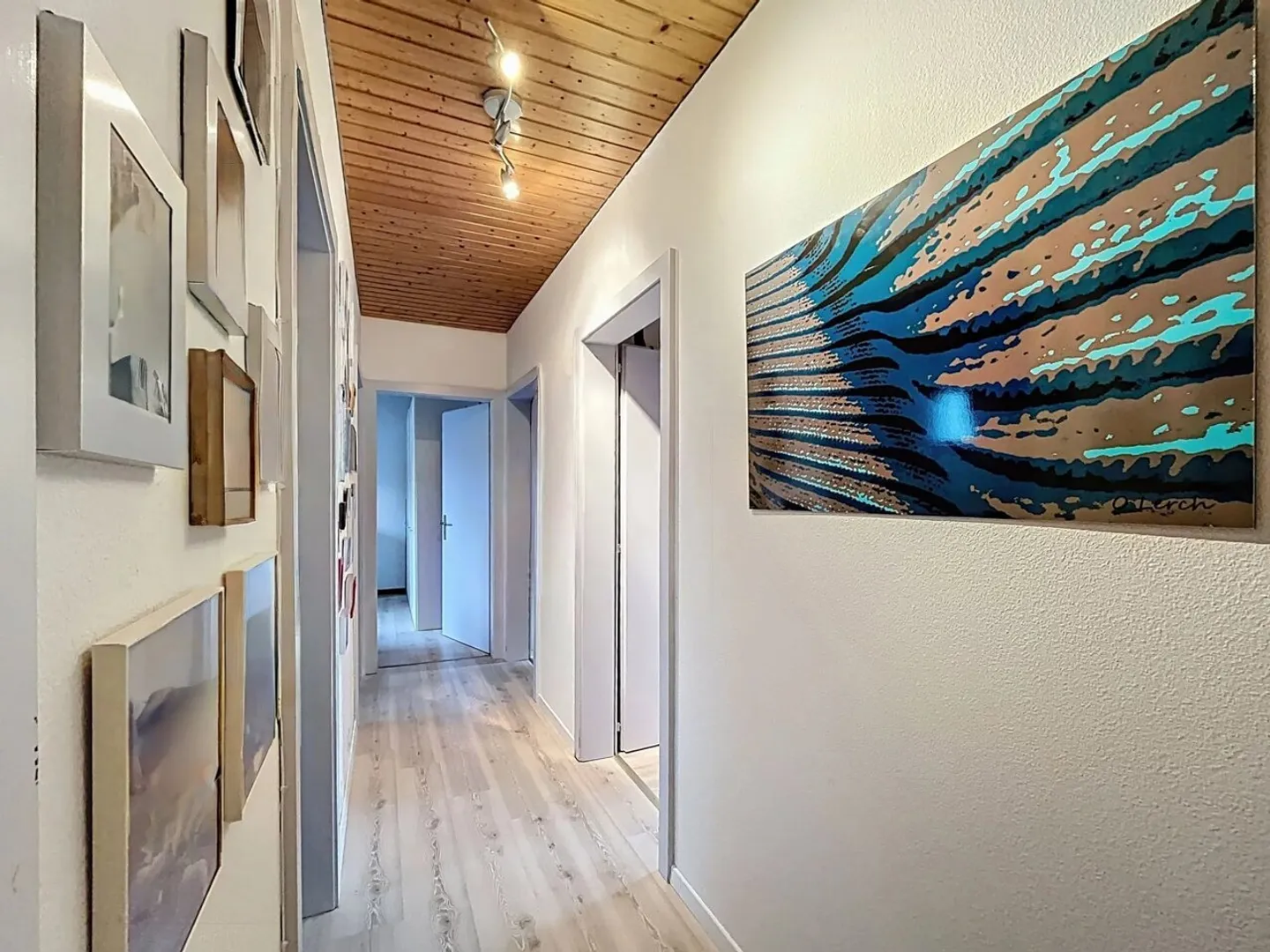 Incantevole appartamento di 4,5 locali con vista libera - Foto 8 di 13