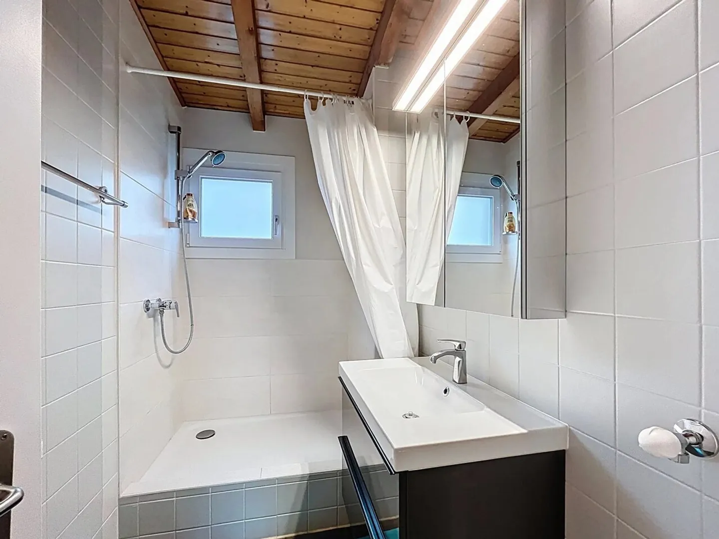 Incantevole appartamento di 4,5 locali con vista libera - Foto 4 di 13