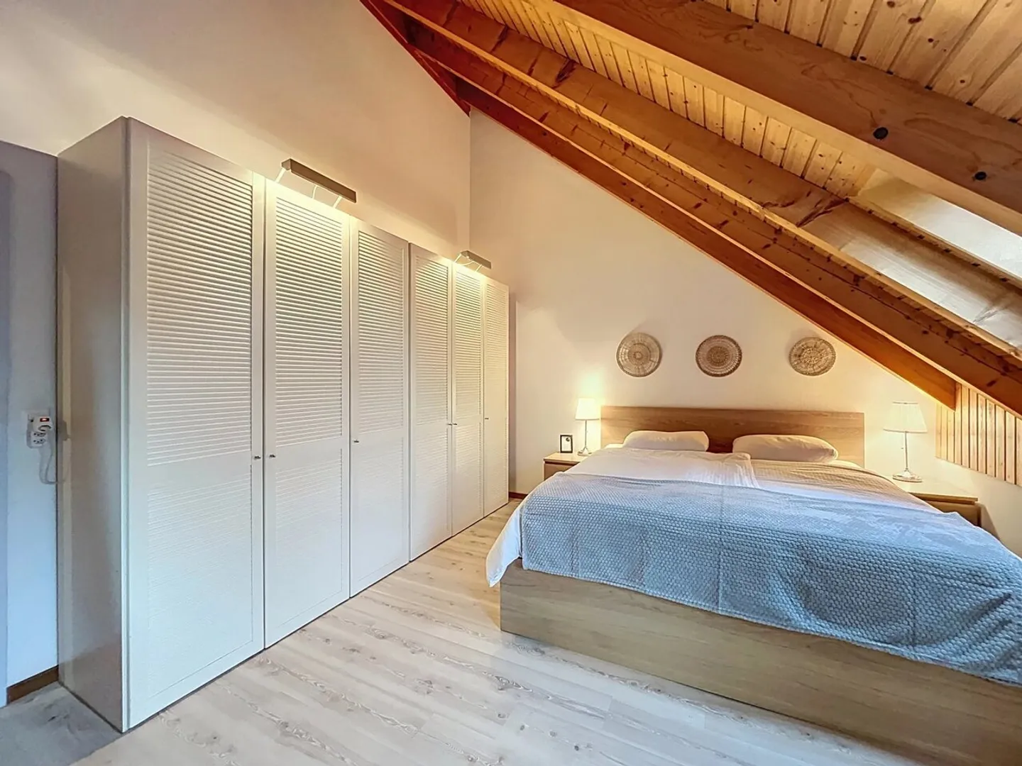 Incantevole appartamento di 4,5 locali con vista libera - Foto 10 di 13