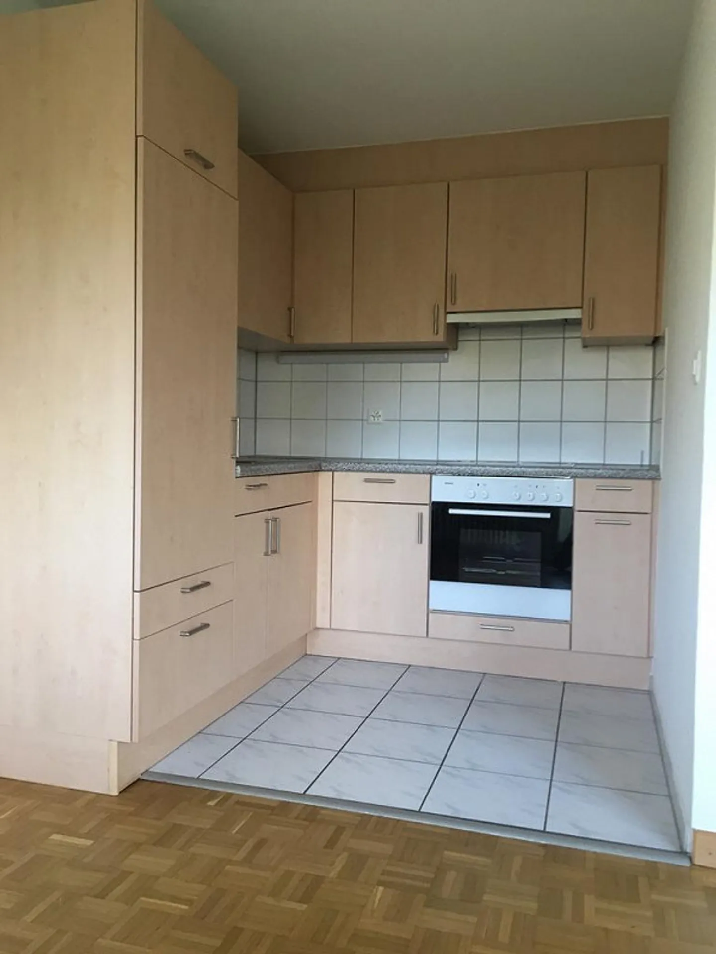 Spacious 3.5-room apartment with balcony - Photo 2 of 5