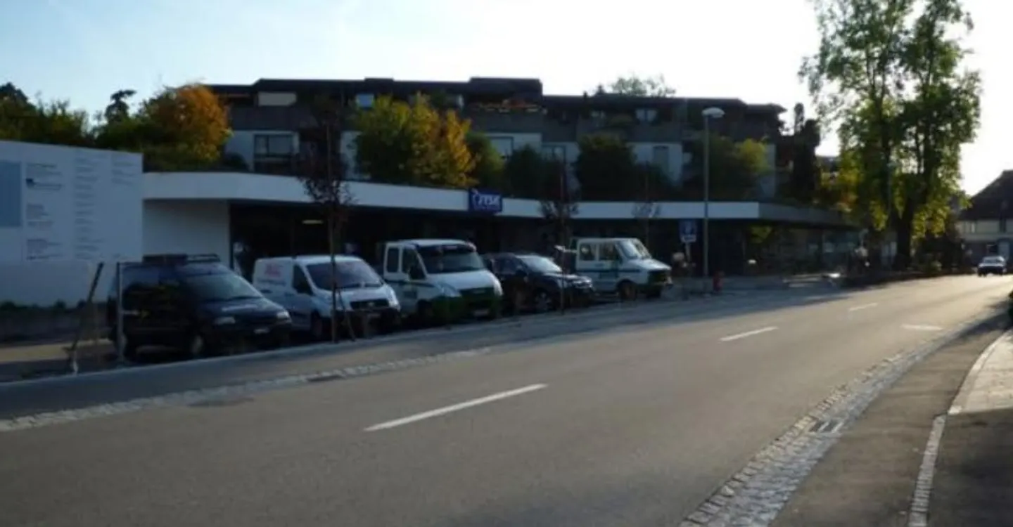 Nous avons de la place pour votre voiture ! - près de la gare et du centre - Photo 2 sur 4